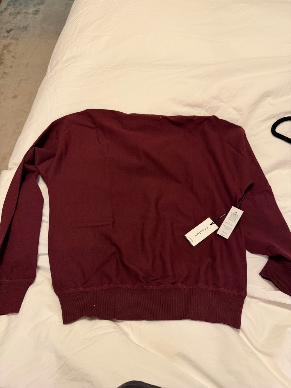 Aritzia Babaton inspiration sweater burgundy nwt xxs